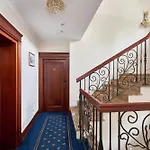 Wozniak Residence